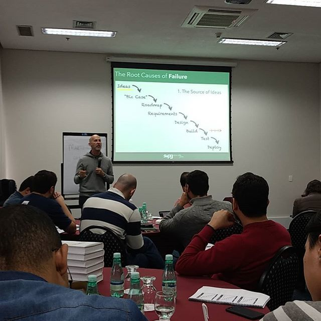 How To Create Products Customers Love - Marty Cagan apresenta a Causa Raiz das falhas